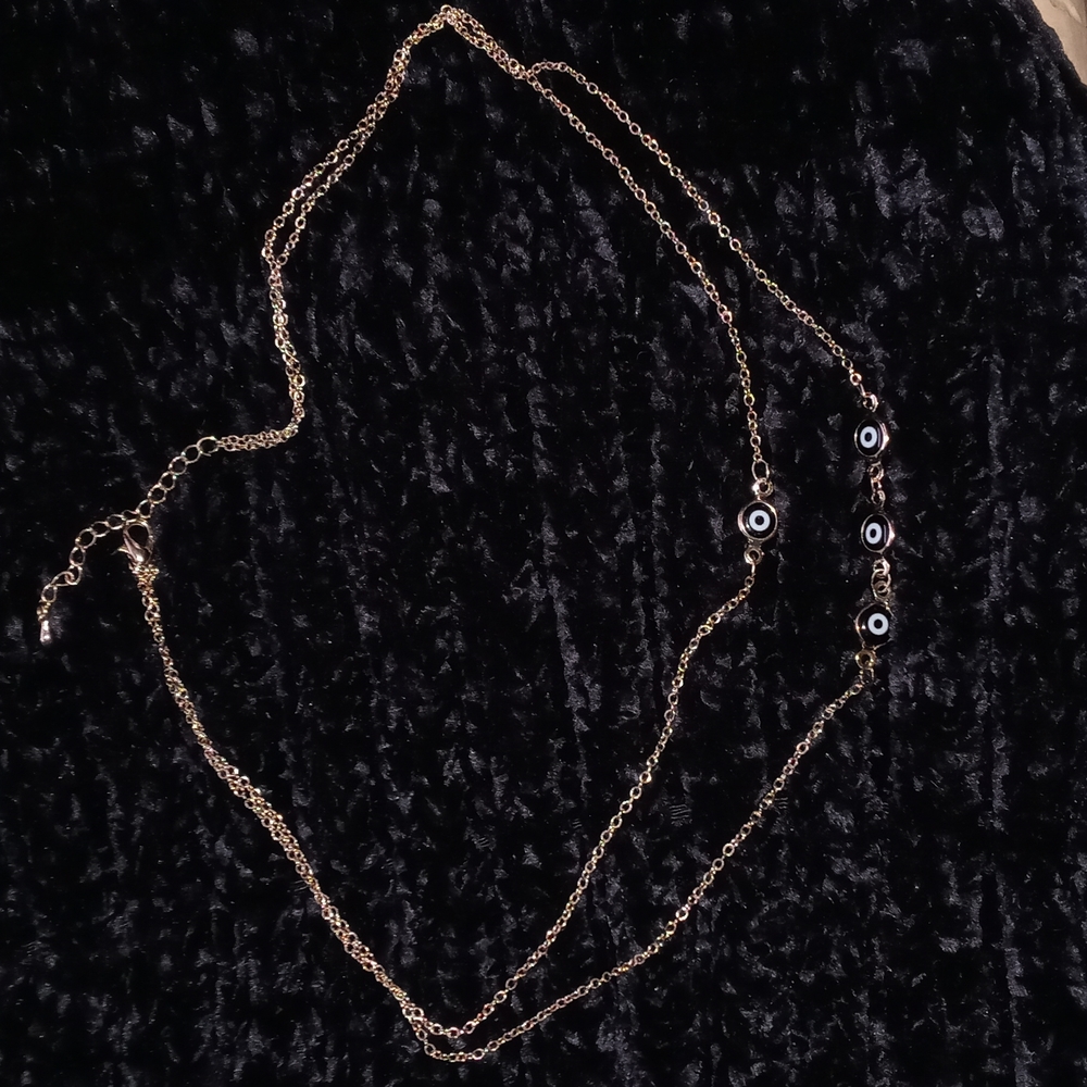 Choker necklace
